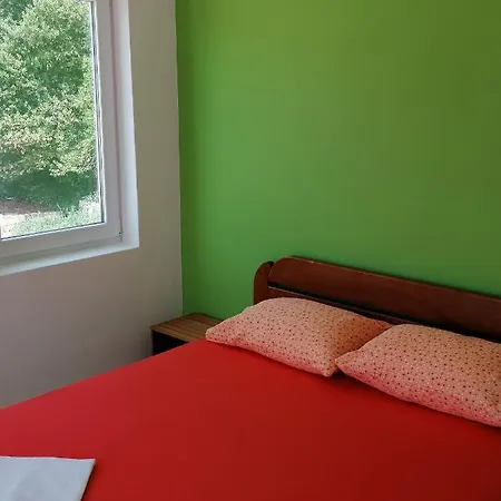 Apartments Iris Budva